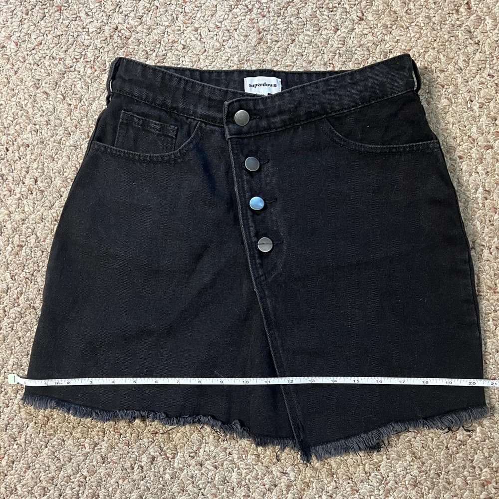 Superdown Denim Skirt in Vintage Black - Picture 3 of 8